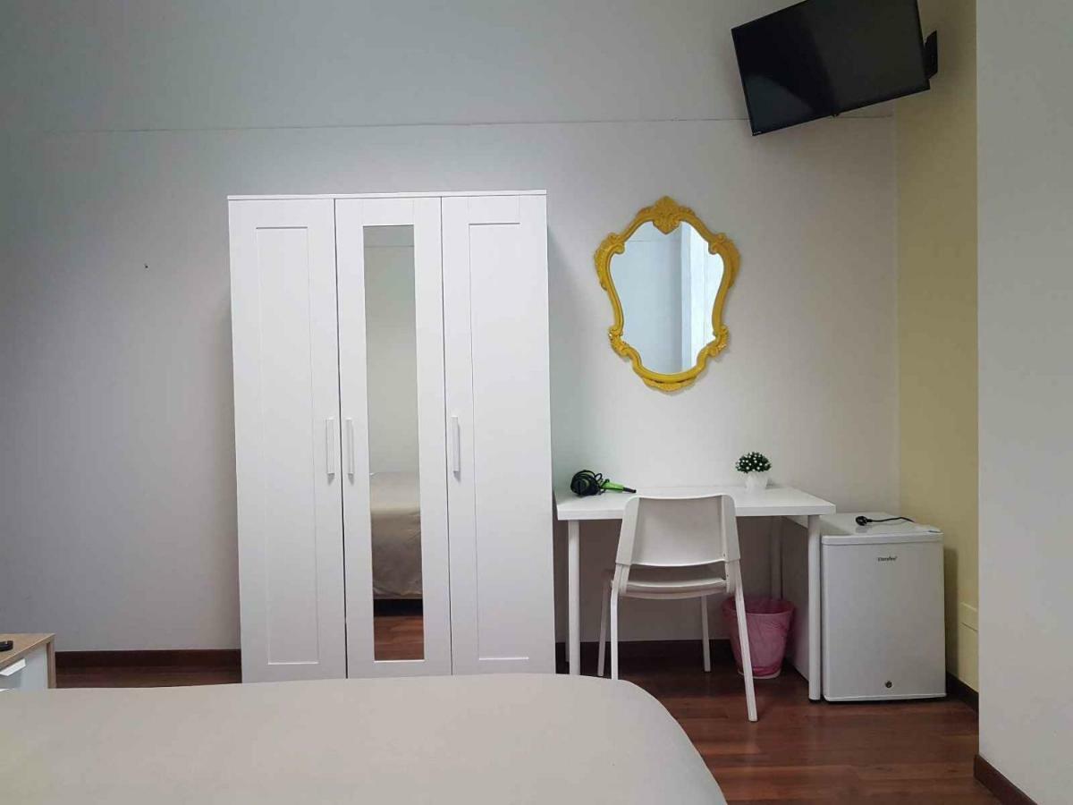 Hotel Piramide Reggio Emilia Exterior foto